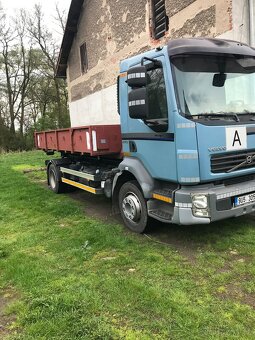 Prodam VOLVO FL 240 R,v 2007 nosic kontejneru - 9