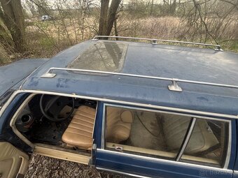 mercedes W123 piano 240TD - kombi na díly - 9
