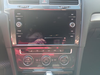 VW Golf 1.6 TDi 85kW BMT variant DSG -automat - 9