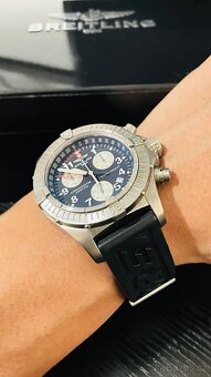 Breitling Chrono Avenger M1 - Rare 2009 Model - 9