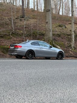BMW 335xi 225kw e92 2008 - 9