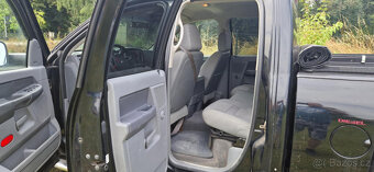 Dodge Ram 3500 - 9