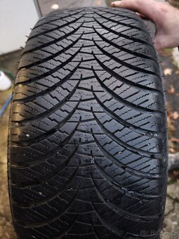 Prodám zimní kola Ford 205/55R16 - 9
