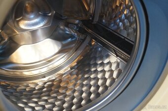 Pračka Miele W6766 WPS na 7 kg - 9