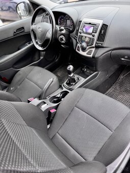 Hyundai i30. 1.6 diesel - 9