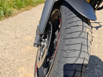 Yamaha MT 09 Tracer - 9