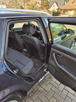Audi A4 B6 1.9 tdi 96kw STK TAŽNÉ - 9
