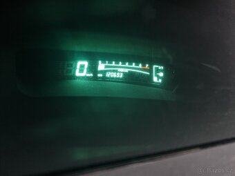 Toyota Yaris, 1.3 VVTi 64kw 1.majitel Klima - 9