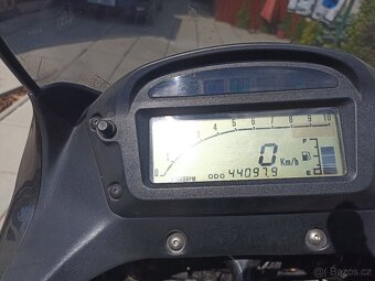 SUZUKI XF 650 - 9