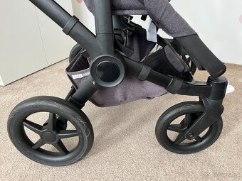 Bugaboo Donkey 3 - korbička + 2x sporťák + taška - 9
