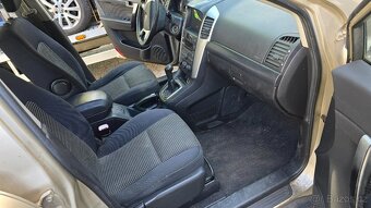 Prodám Chevrolet Captiva, 2.0 CDT VAN, 110 kW, 4x4, tažné. - 9