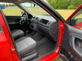 Škoda Fabia combi 1.2 HTP 51 kw r.v. 2009 - 9