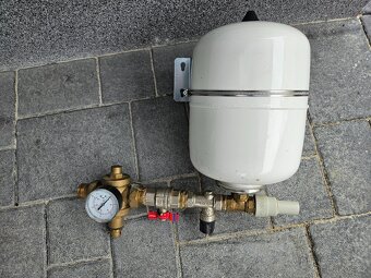 Kondenzační kotel Baxi Prime 1.24 - 9