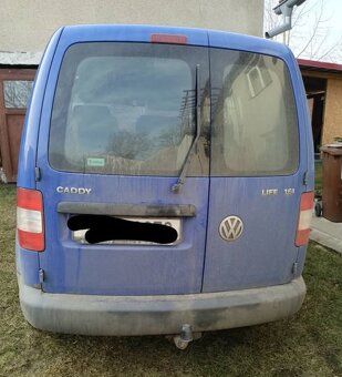 Caddy life 1.6 75kw benzín - 9