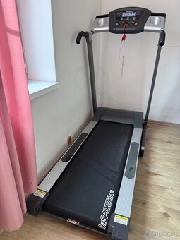 Elektrický běžecký pás Insportline Maderos - 9