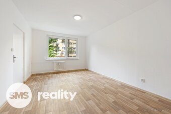 Prodej bytu 2+1 po rekonstrukci, Brno–Chrlice, ul. Jánošíkov - 9