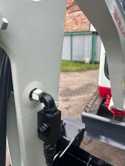 Takeuchi tb216 rok 2018 - 9