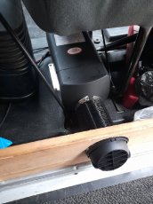 Obytné auto - dodávka Ford Transit - 9