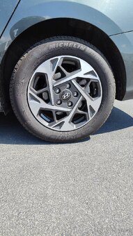 Hyundai i30 1.5 dpi combi - 9