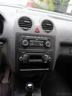 Volkswagen Caddy - 9