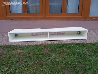 Prodám police na vybavení - 9