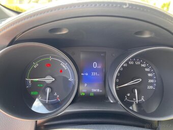 Toyota C-HR 1,8 Hybrid - 9