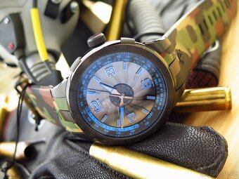Nové hodinky Perrelet, aktuální model Pilot originál hodinky - 9