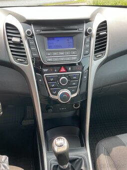 Hyundai I30, 1.6i 88kW - 9