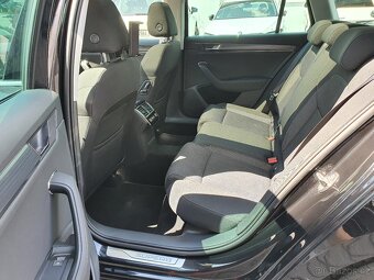 Škoda Superb 3 Combi Style 2.0TDI 110kW DSG Matrix Ambient - 9