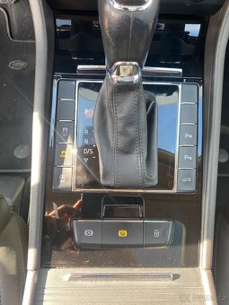Škoda Superb L&K 4x4 po servise - 9