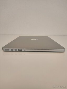 MacBook Pro 15 2014 | i7 • 8GB • 256GB - 9
