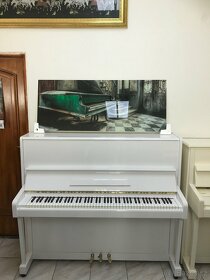 Bílé pianino Petrof 125 se zárukou, doprava zdarma, nový lak - 9