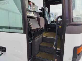 SETRA S 250 SPICIÁL - 9