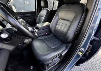 Land Rover Defender automat nafta 183 kw 2021 - 9