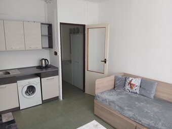 Byt 1+KK 19,9 m², zcela vybavený, 2. NP, v Oldřichově ul., - 9