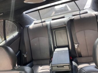 W211 Om648 - 9