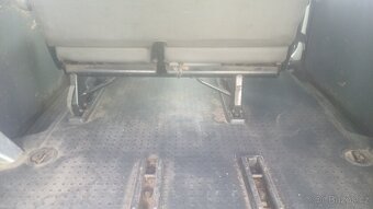 díly z VW Transporter 1,9 a 2,5 - 9