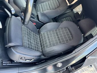 Audi A4 Avant 2,0TDI S-Line 177k quattro S tronic Automat - 9