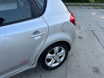 KIA CEE'D 1,6 CRDI 66kW ( D4FB ) - 9