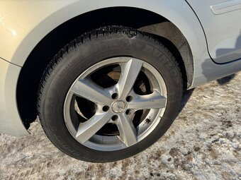 Volkswagen golf 6 plus 1.6tdi 77kw CAY dsg- NKA barva- LR7L - 9
