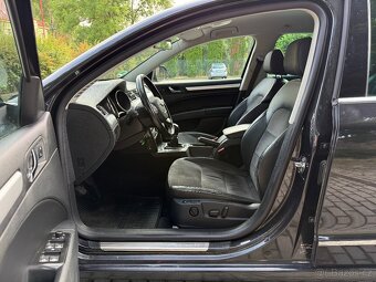 Škoda Superb II kombi, 2.0 TDI 125 kW, elegance, 376492 km - 9