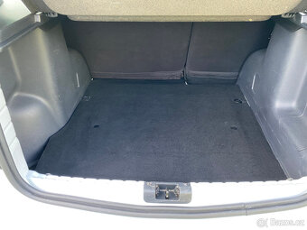 Dacia Duster 1.6 benzin,1.majitel, jen 40000 km - 9