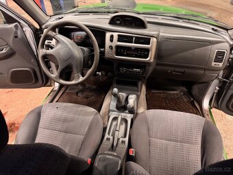 Mitsubishi L200 DAKAR EDITION - 9