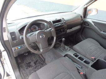 Nissan Navara King-Cab 2.5 DCi 4x4 tažné 3t - 9