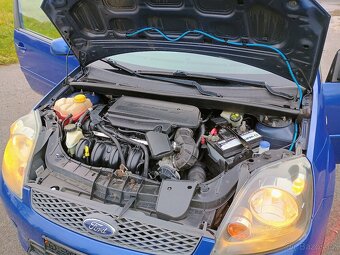 Ford Fiesta ST 150 / KRÁSNÁ / BEZ KOROZE - 9