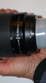 Zrcadlovka Nikon D70, 3 objektivy a brašna - 9