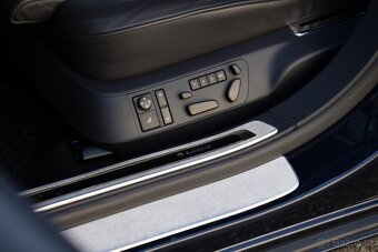 Volkswagen Phaeton 3.0 V6 tiptronic 4-Motion 2013 - 9