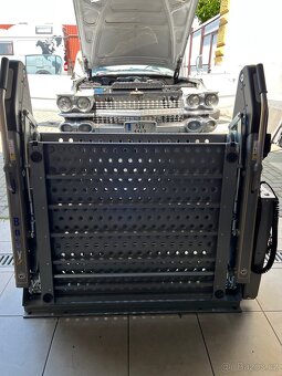 Elektrohydraulická zvedací plošina - 9