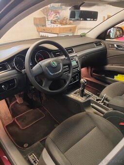 Škoda Superb 2.0 TDI - 9