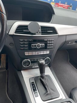 Mercedes C250, 4Matic, AMG, 150kw, 208tkm, CEBIA, MB servis - 9